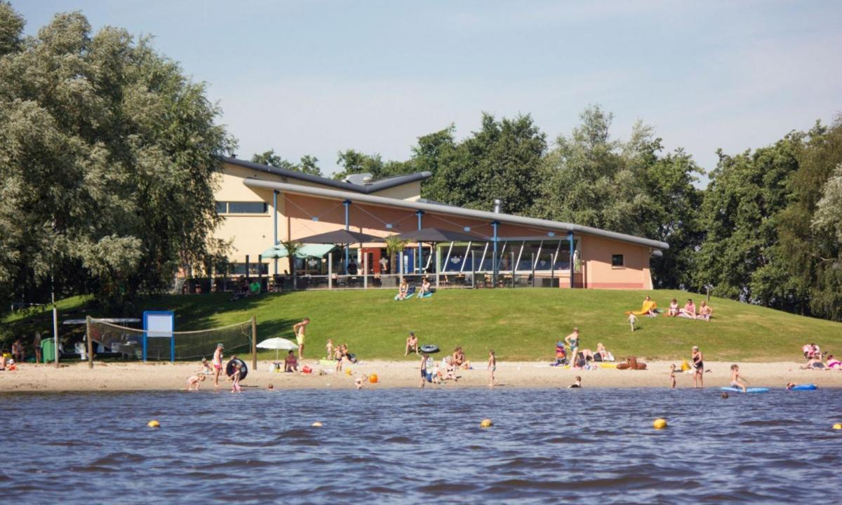 Chalet Kajuit 418 Op 5 Sterren Camping Bergumermeer Hotel Suameer Exterior foto